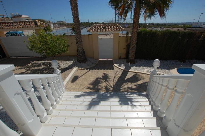 Image No.14-5 Bed Villa for sale