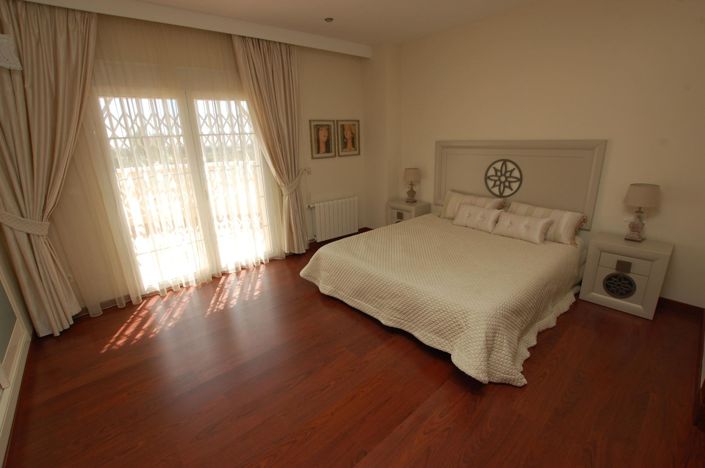 Image No.25-5 Bed Villa for sale