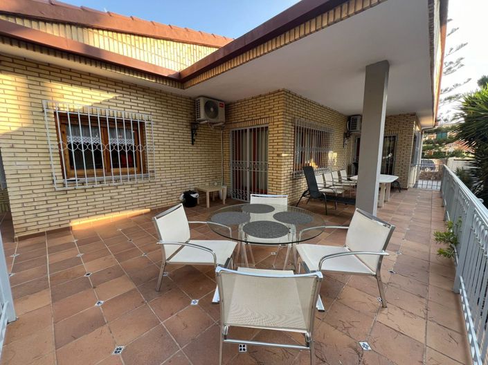 Image No.11-4 Bed Villa for sale