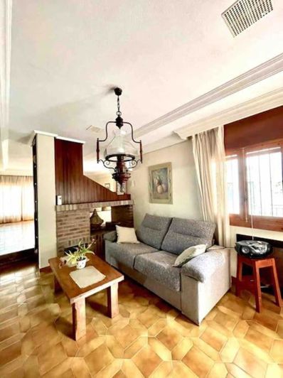 Image No.25-4 Bed Villa for sale