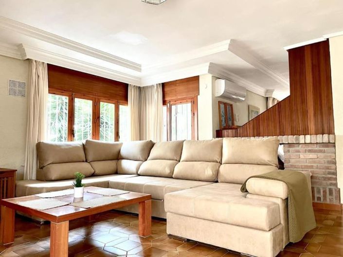 Image No.28-4 Bed Villa for sale