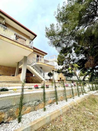 Image No.3-4 Bed Villa for sale