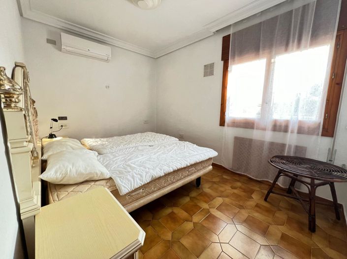 Image No.40-4 Bed Villa for sale