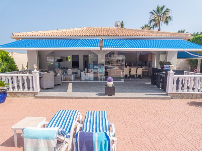 Image No.28-6 Bed Villa for sale