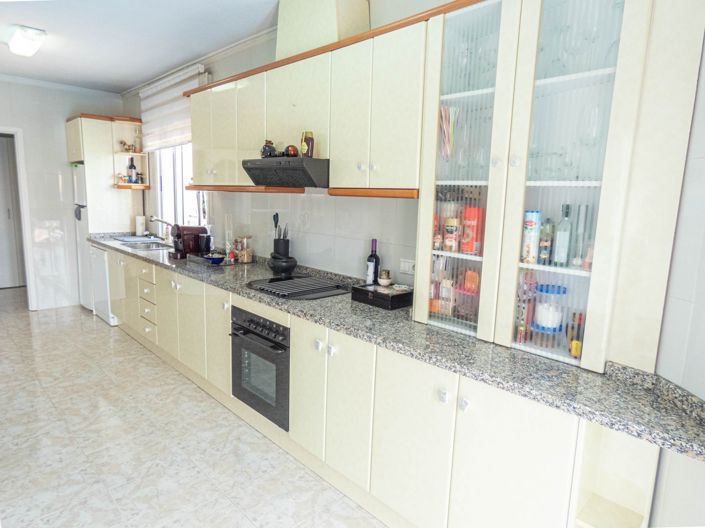Image No.3-6 Bed Villa for sale