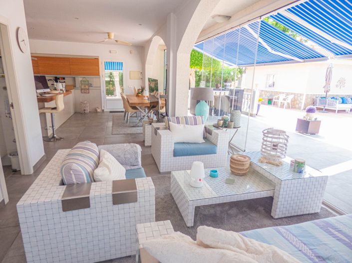 Image No.33-6 Bed Villa for sale