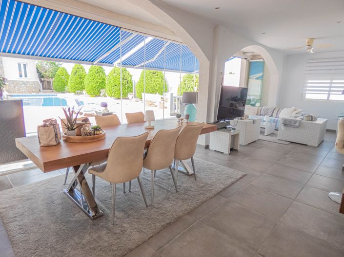 Image No.36-6 Bed Villa for sale