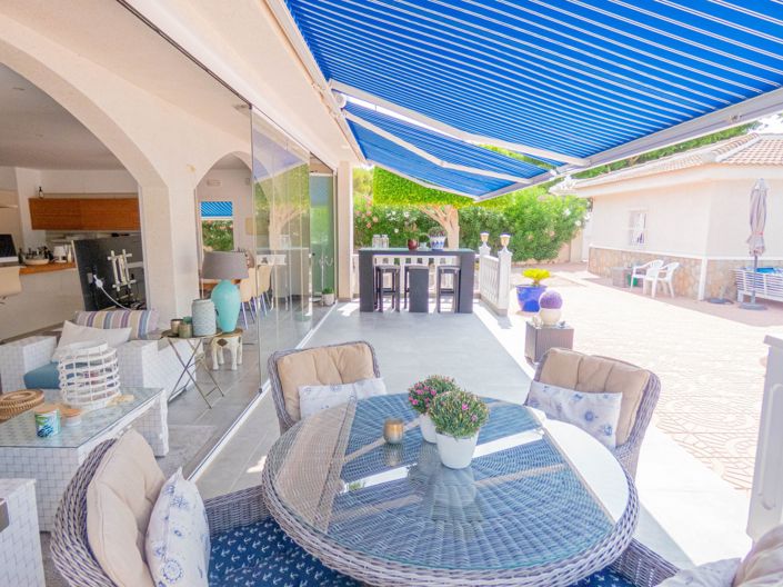 Image No.41-6 Bed Villa for sale