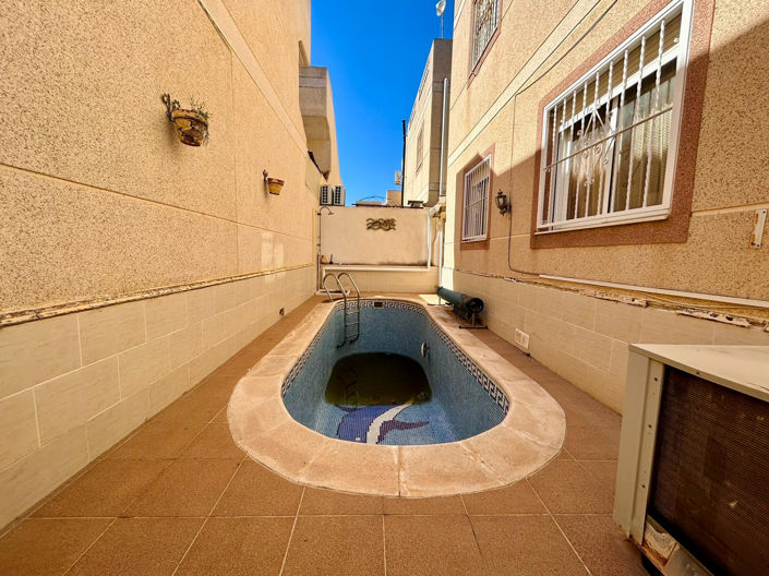 Image No.23-3 Bed Villa for sale