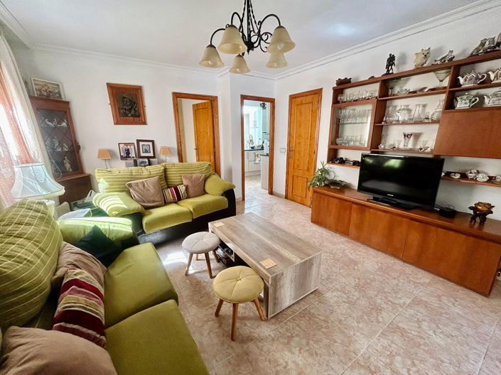 Image No.3-3 Bed Villa for sale