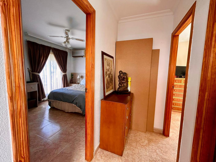 Image No.49-3 Bed Villa for sale
