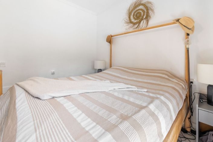 Image No.20-1 Bed Apartment for sale