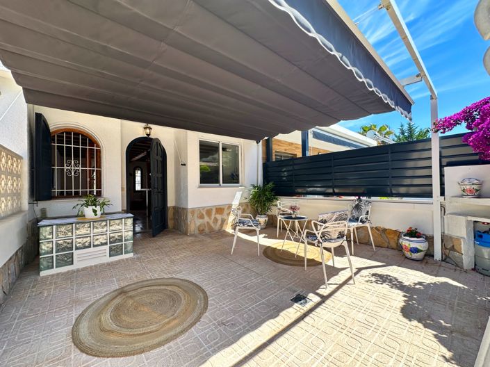 Image No.4-3 Bed Townhouse for sale