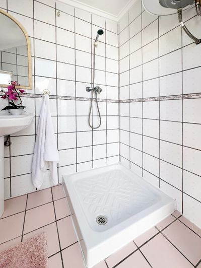Image No.47-3 Bed Townhouse for sale