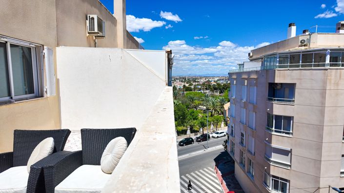 Image No.4-Maison de 2 chambres à vendre à Torrevieja