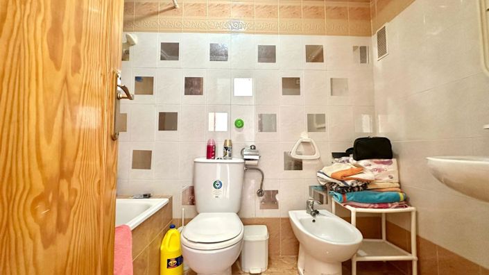 Image No.19-2 Bed Bungalow for sale