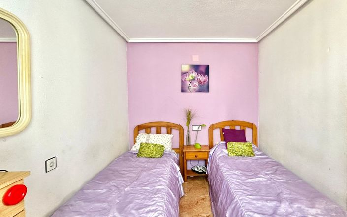Image No.22-2 Bed Bungalow for sale