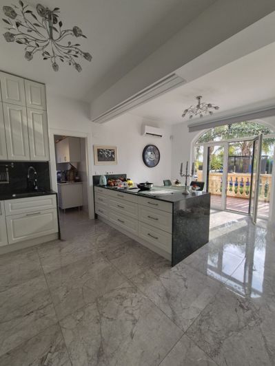Image No.6-4 Bed Finca for sale