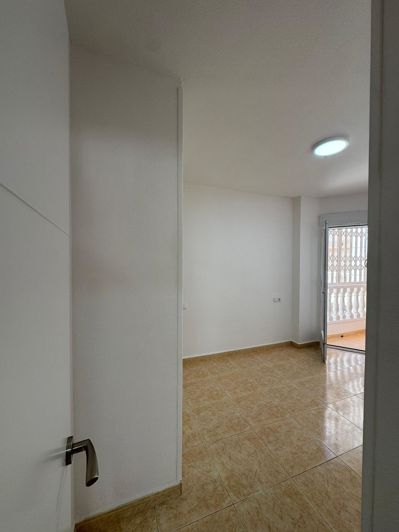 Image No.5-Appartement de 1 chambre à vendre à Torrevieja