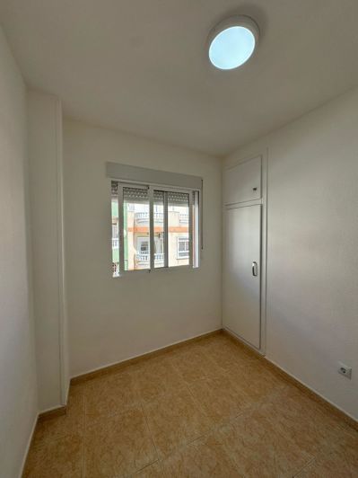 Image No.6-Appartement de 1 chambre à vendre à Torrevieja
