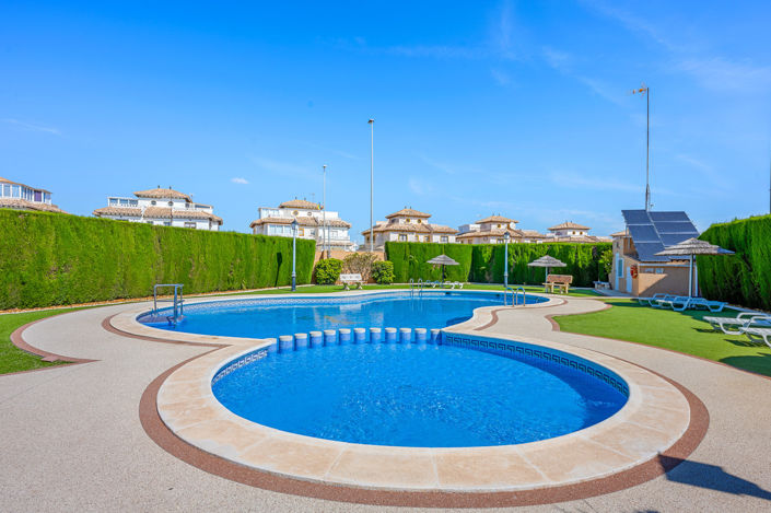 Image No.40-Quad de 2 chambres à vendre à Cabo Roig