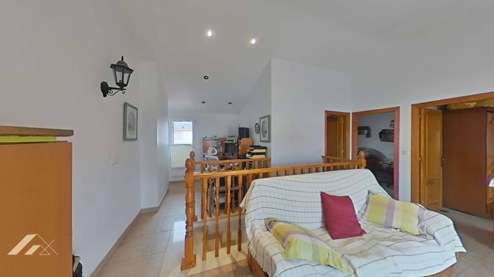 Image No.16-4 Bed Apartment for sale
