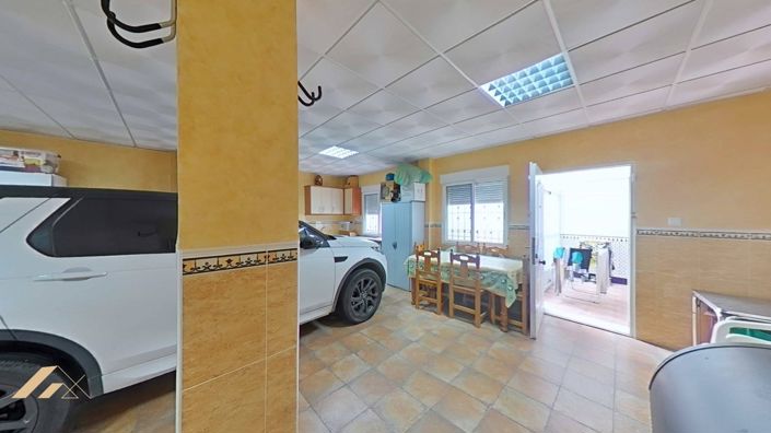 Image No.5-4 Bed Apartment for sale