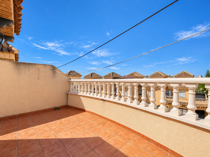 Image No.44-4 Bed Townhouse for sale