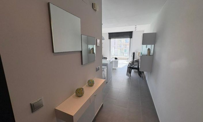 Image No.11-2 Bed House for sale