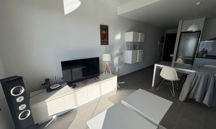 Image No.20-2 Bed House for sale