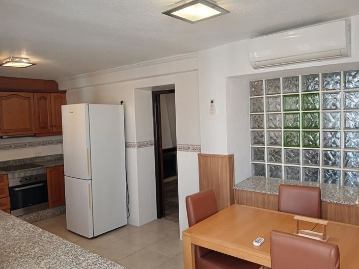 Image No.25-4 Bed House for sale