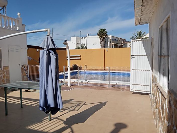 Image No.34-4 Bed House for sale