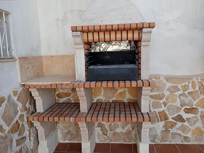 Image No.36-4 Bed House for sale