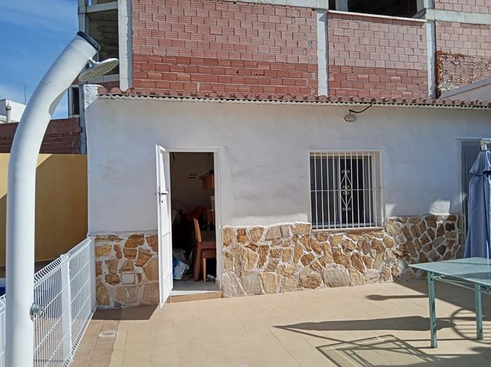 Image No.43-4 Bed House for sale