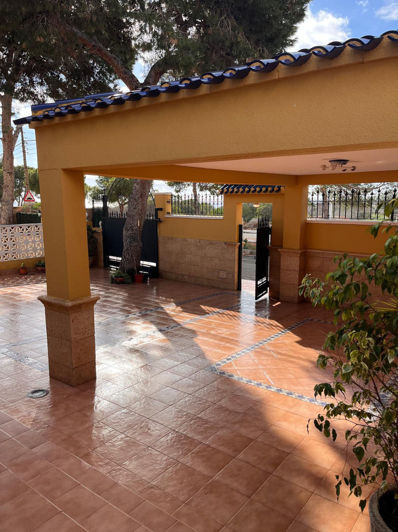 Image No.4-3 Bed House for sale