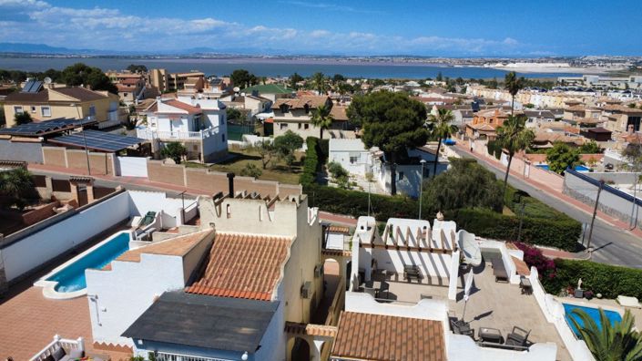 Image No.7-Maison de 2 chambres à vendre à Torrevieja