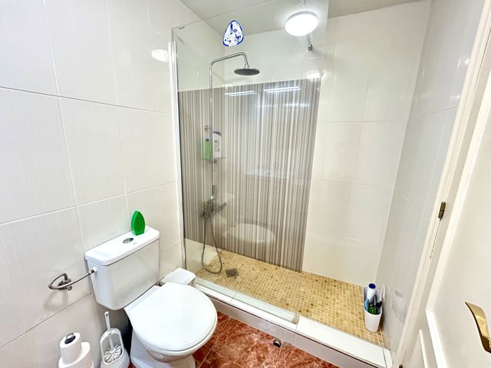 Image No.19-2 Bed Apartment for sale
