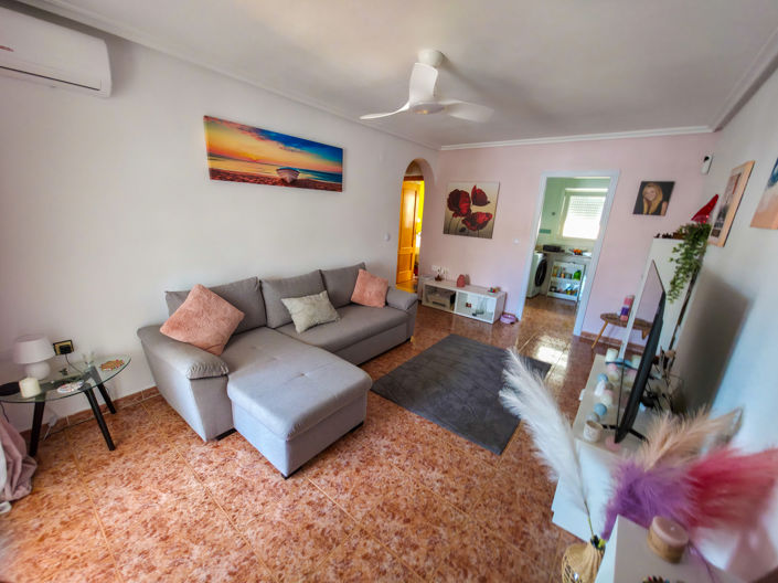 Image No.3-2 Bed Property for sale