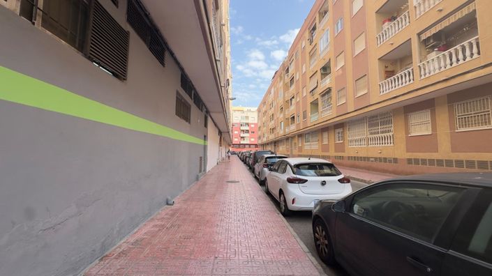 Image No.5-2 Bed Apartment for sale