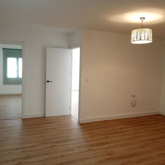 Image No.11-3 Bed Apartment for sale