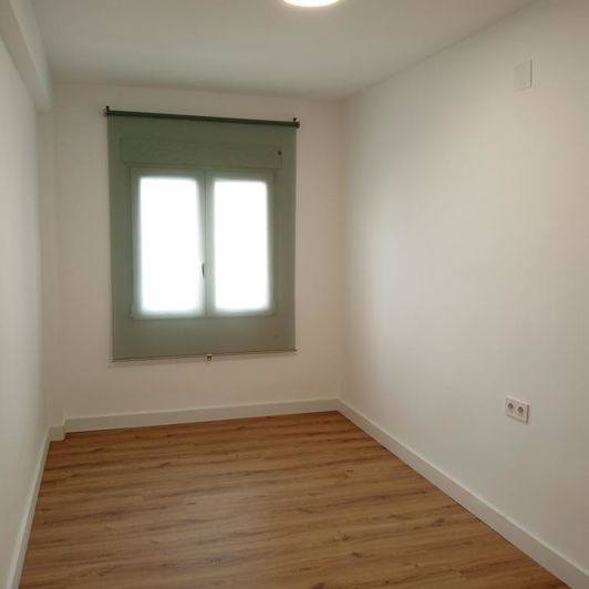 Image No.13-3 Bed Apartment for sale