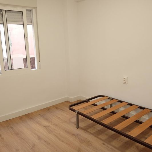 Image No.26-3 Bed Apartment for sale