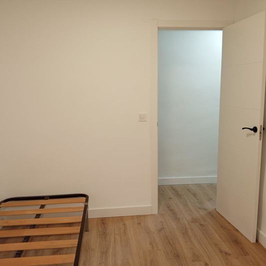 Image No.27-3 Bed Apartment for sale