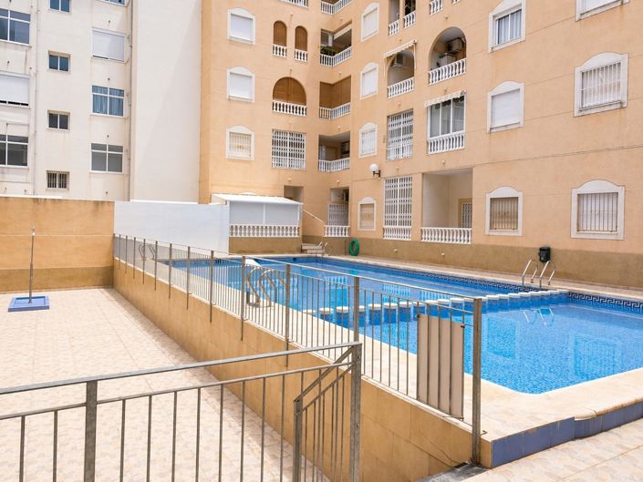 Image No.12-2 Bed Apartment for sale