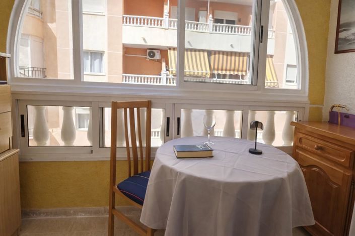 Image No.5-2 Bed Apartment for sale
