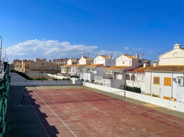 Image No.3-Appartement de 1 chambre à vendre à Torrevieja