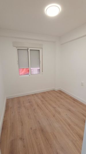 Image No.10-3 Bed Apartment for sale