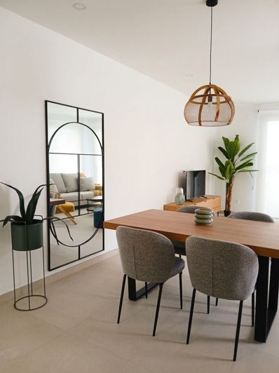 Image No.3-3 Bed House for sale