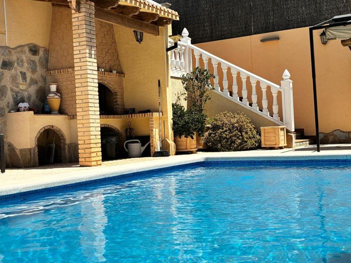 Image No.11-4 Bed Villa for sale
