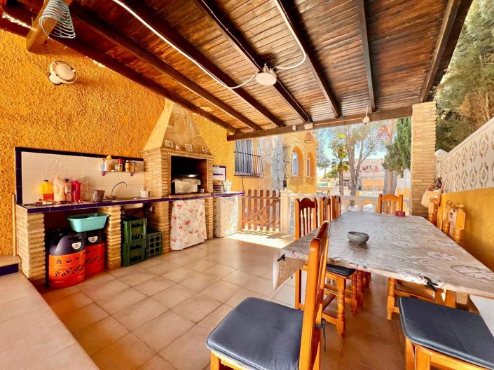 Image No.16-2 Bed Villa for sale